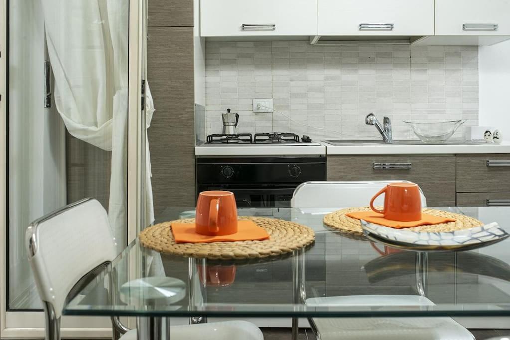 4 Canti Central Cozy Apt In Via Maqueda Palermo Bagian luar foto