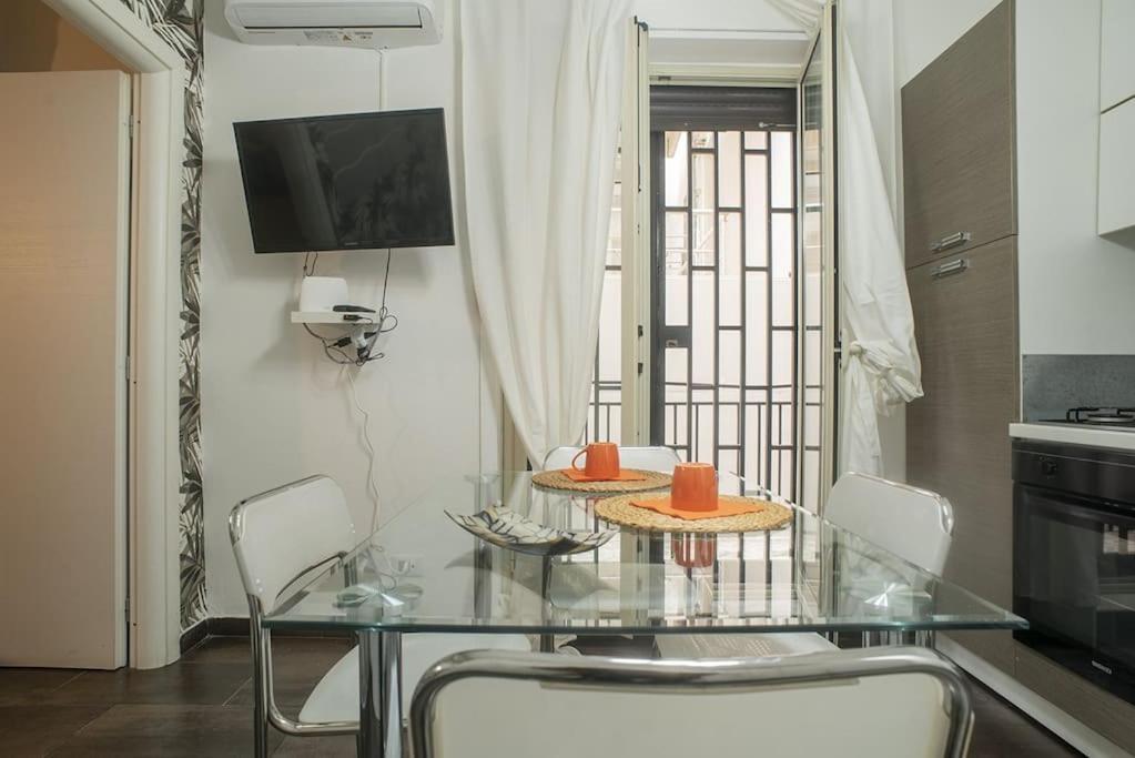 4 Canti Central Cozy Apt In Via Maqueda Palermo Bagian luar foto